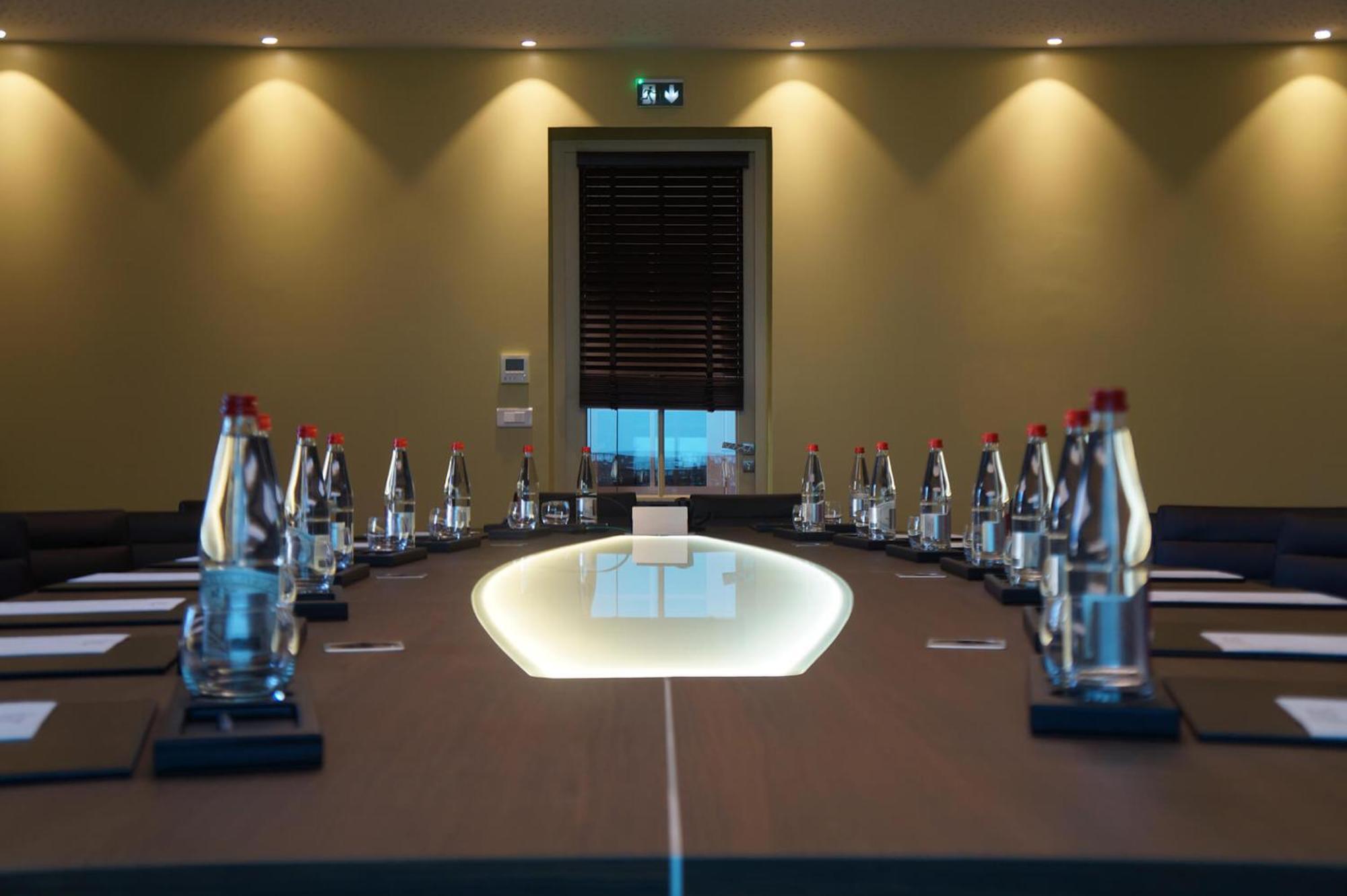 Chateau D'Augerville Golf & Spa Resort Dış mekan fotoğraf