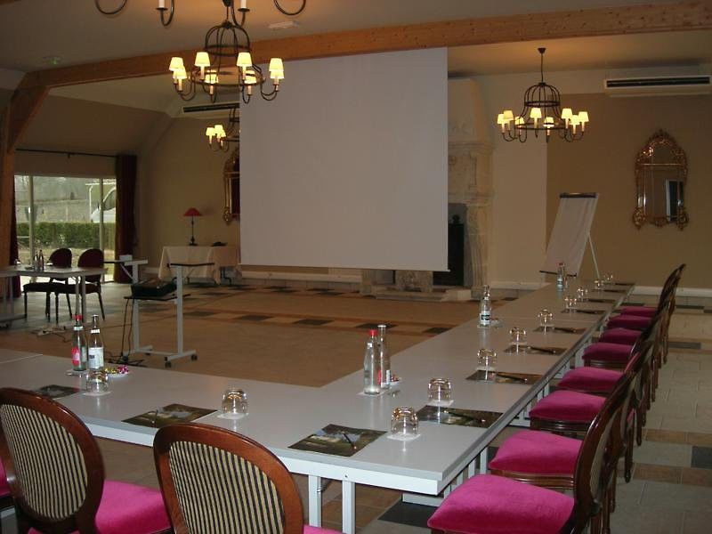 Chateau D'Augerville Golf & Spa Resort Dış mekan fotoğraf