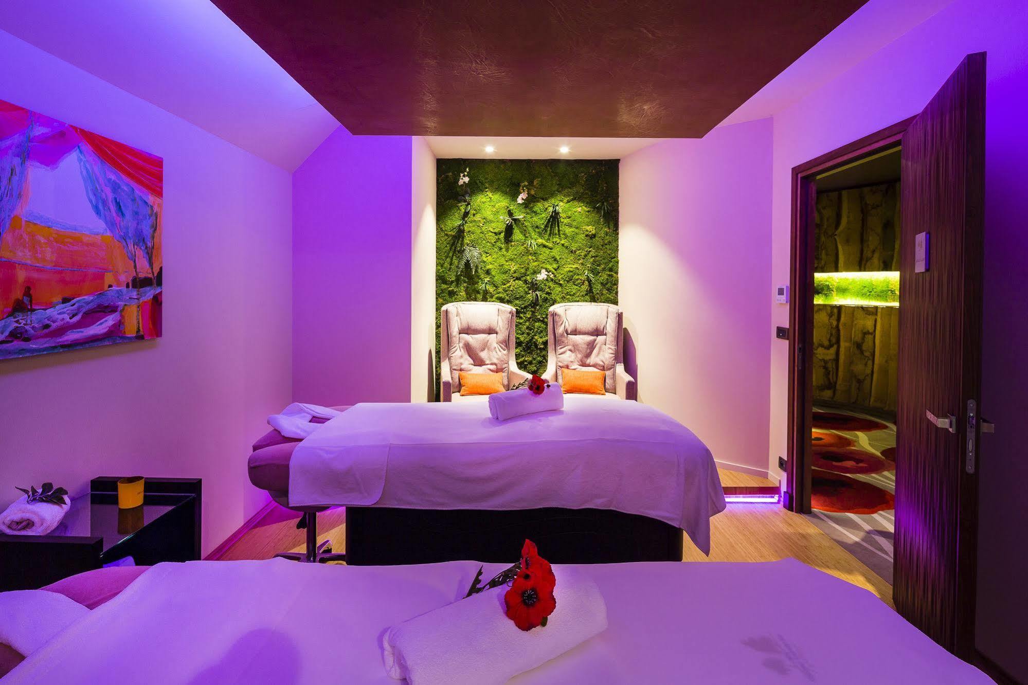 Chateau D'Augerville Golf & Spa Resort Dış mekan fotoğraf