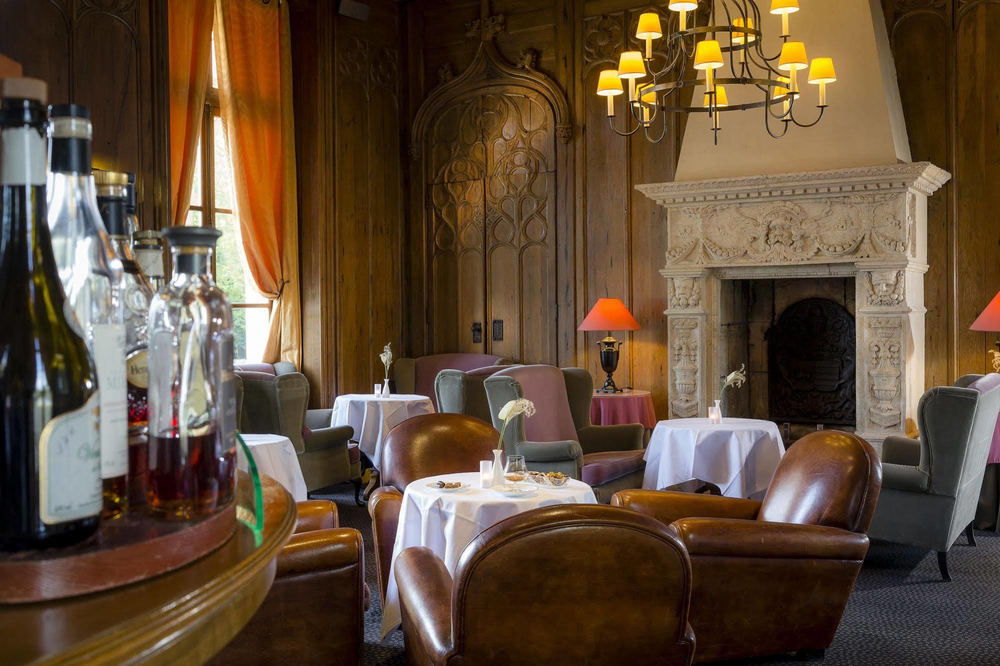 Chateau D'Augerville Golf & Spa Resort Dış mekan fotoğraf